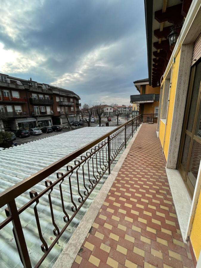 Orchidea 1 Hotel Пескиера дел Гарда Екстериор снимка