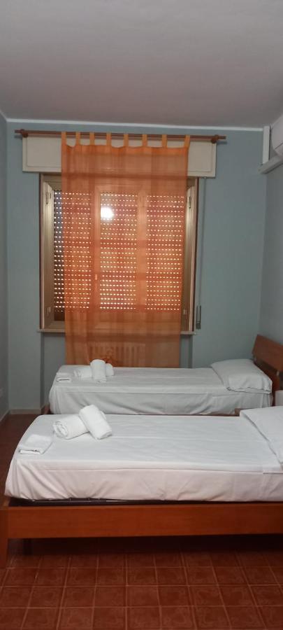 Orchidea 1 Hotel Пескиера дел Гарда Екстериор снимка